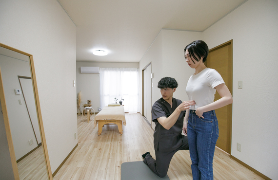 円背による痛みを根本から改善｜福岡県北九州市の整体なら小豆